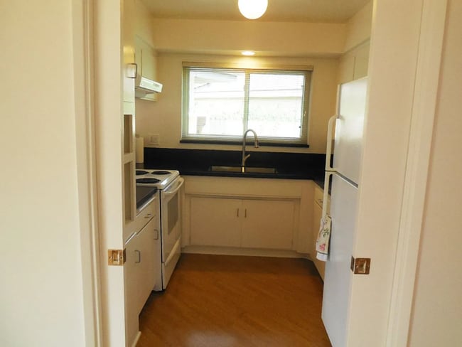 Photo - 5920 Encina Rd Unit 1