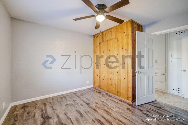 Photo - Unit