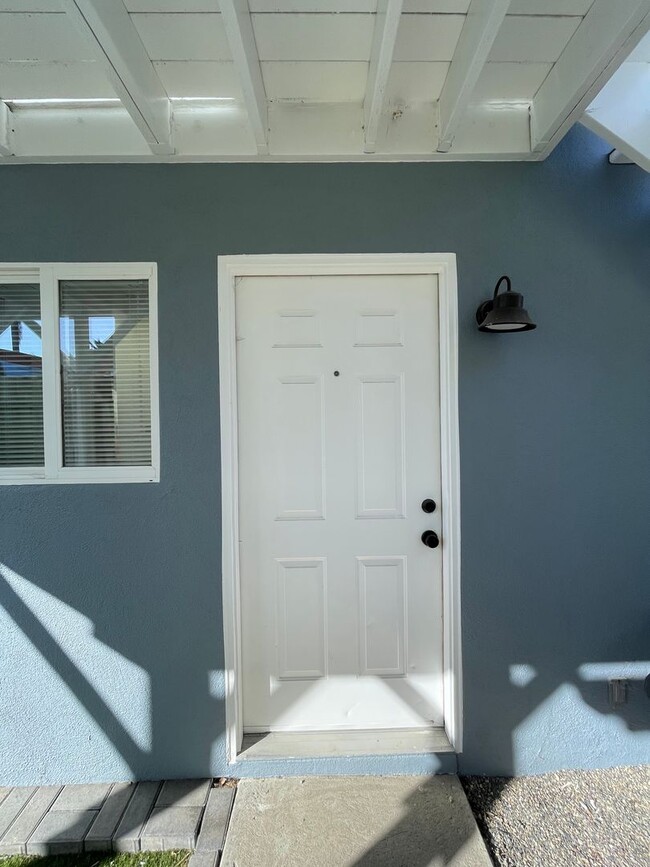 Photo - One Bedroom Southside Apartment with Garage!