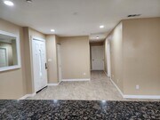 Photo - 504 Carlsbad St