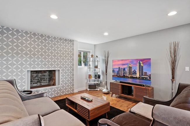 Photo - 4223 Woodland Dr Unit SI ID1024475P