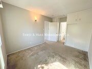 Photo - 2909 E 6th St Unit #D