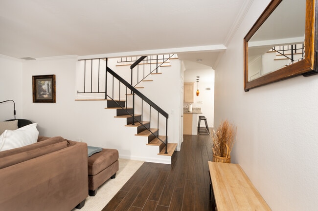 Photo - 5244 Edge Park Way