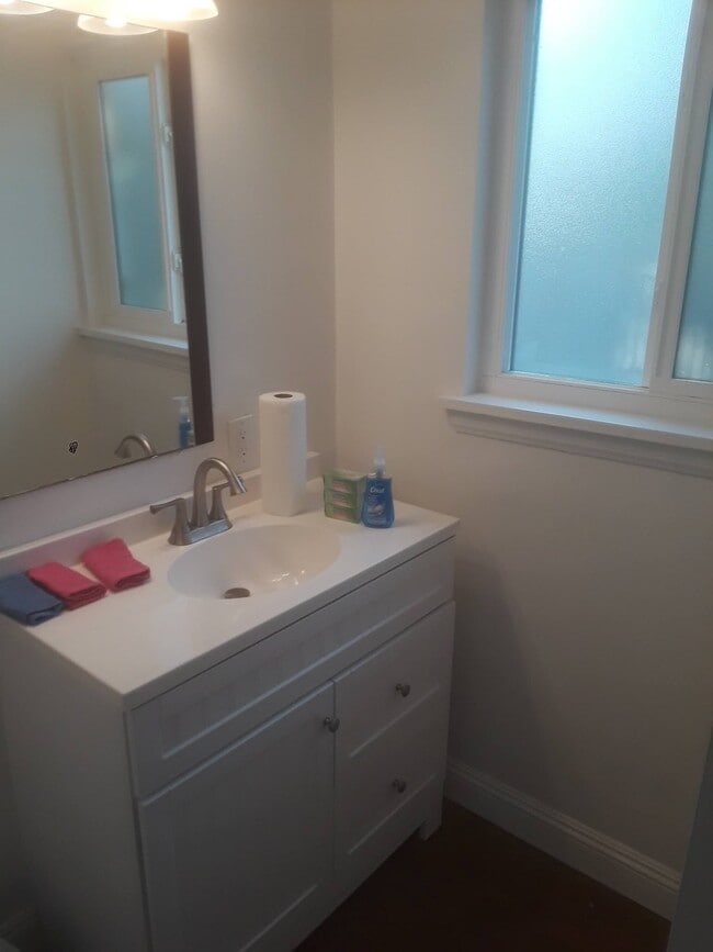 bathroom sink - 1503 E Avenue Q6 Unit 2