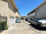 Photo - 43731 8th St E