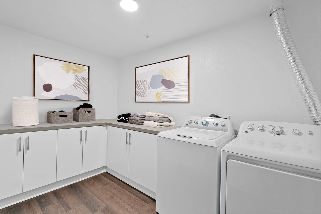 Floor Plan - 3Bd Loft, 1773sqft