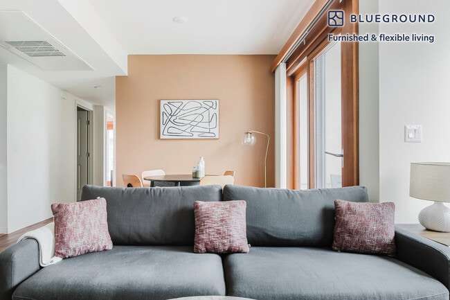 Photo - 5240 Virginia Ave Unit FL3-ID1267