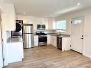 Photo - 4750 W 142nd St