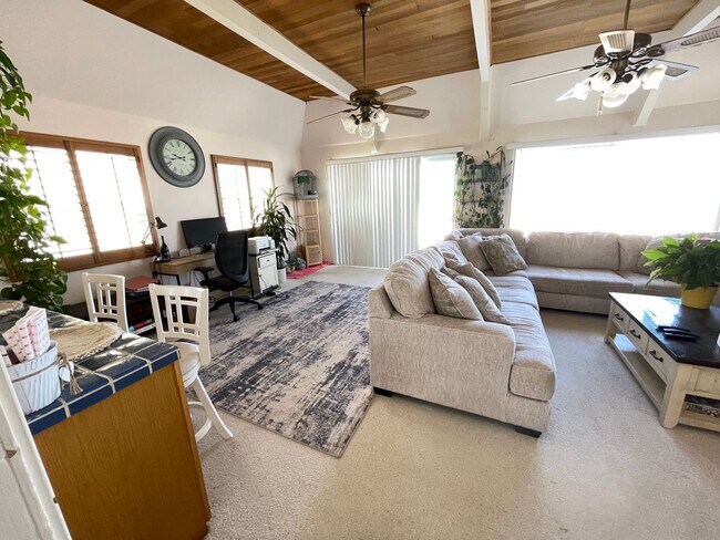 Photo - Oxnard Unit OD 4027