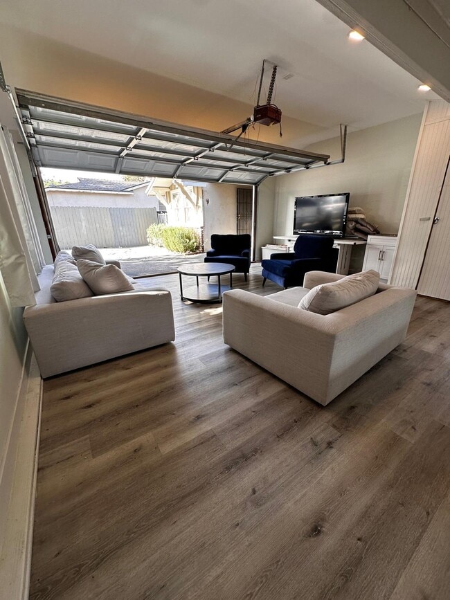 Photo - 22059 Ybarra Rd