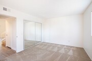 Downstairs Bedroom - Copper Hill Apartments
