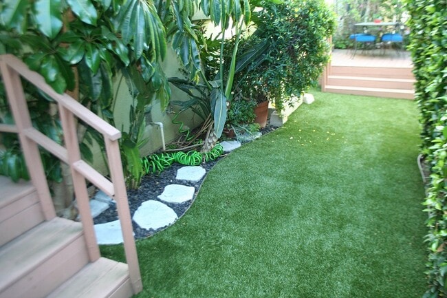 Photo - 839 N Alfred St Unit 841 Downstairs Back