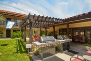 Barbecue Area - 106 Villa Pointe Apartments