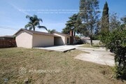 Photo - 615 N Sycamore Ave
