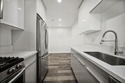 Photo - 1333 W 36th Pl Unit 6