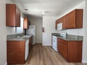 Kitchen w/Appliances - 625 S Osage Ave Unit 2