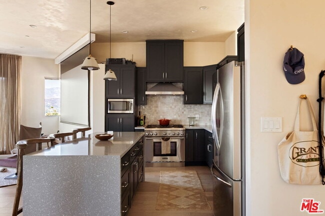 Photo - 3663 Kinney St