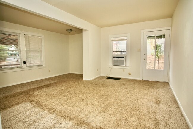 Photo - Available now! 2ba 1 ba single story home.