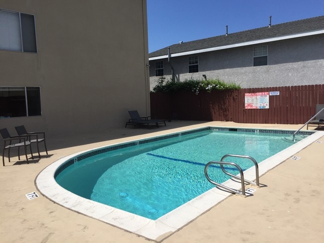 Photo - 4507 Spencer St Unit 309