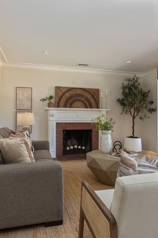 Photo - 3544 Gardenia Ave