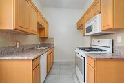 Photo - 5412 Willowcrest Ave Unit 3