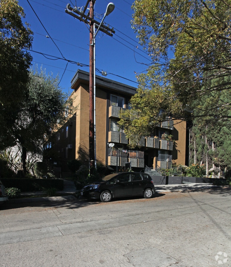 Photo - 2065 Rodney Dr