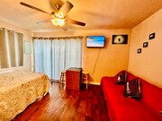 Photo - 604 17th St Unit C