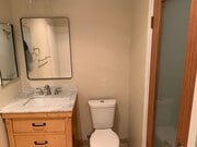 Hall Bathroom w/tub - 7951 Day St