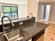 Photo - 950 Kings Rd Unit 143