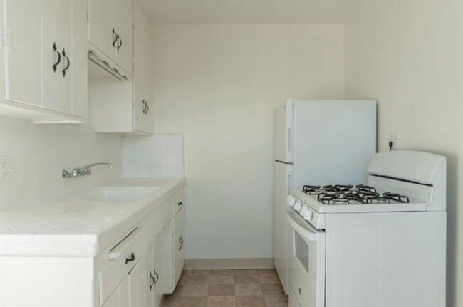 Photo - Pine Unit 4869  B