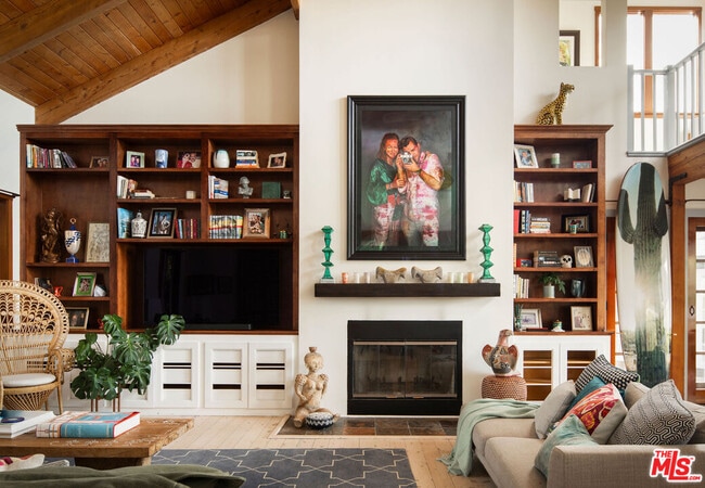 Photo - 31840 Seafield Dr