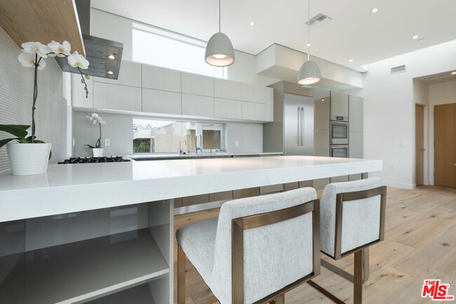 Photo - 11962 Gorham Ave Unit 2