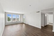 Photo - Harvard Yard and Glenmary Apartments