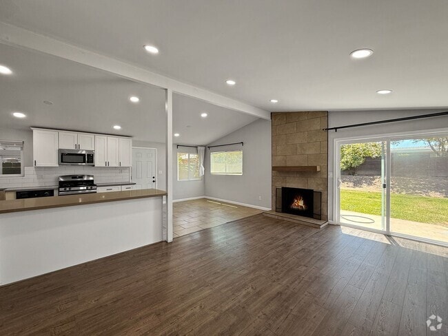 Building Photo - Beautiful 3Bd/2Ba home in central San Diego!