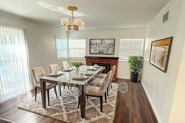 Photo - 13723 Berkeley Ct