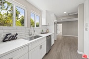 Photo - 1212 W 92nd St House