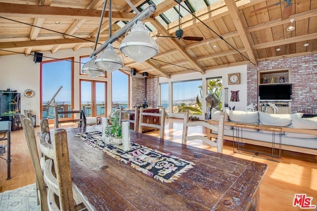 Photo - 3916 Rambla Orienta