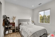Photo - 7310 Woodley Ave