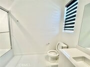 Photo - 480 Shelby Ln