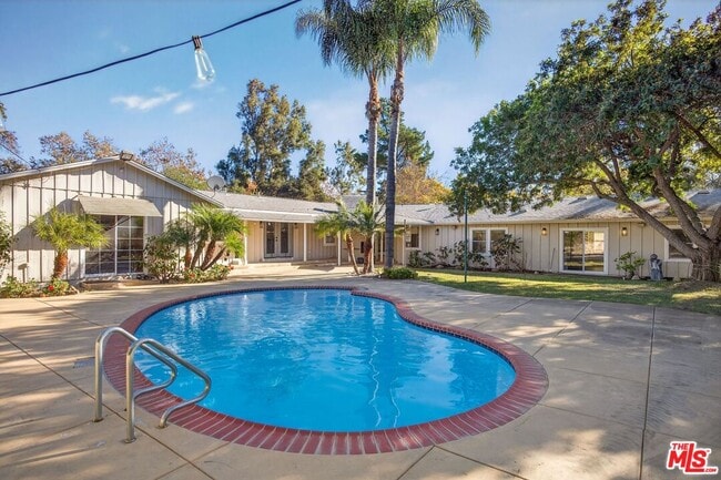 Photo - 914 El Paseo Rd