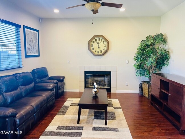 Photo - 37701 Tamarind Ct