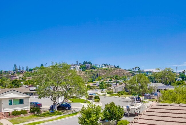 Photo - Cute 1 BEDROOM, 1 Bath Apartment in Del Cerro