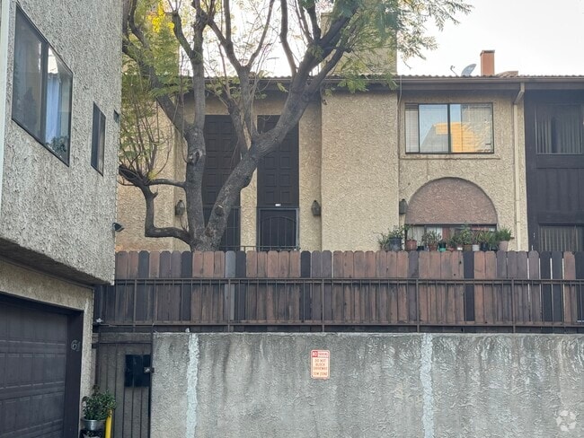 Building Photo - 8750 Kester Ave Rental