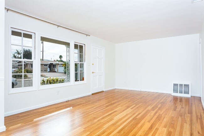 Photo - Traditional Home in Allied Gardens