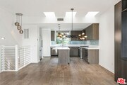 Photo - 1045 Manzanita St