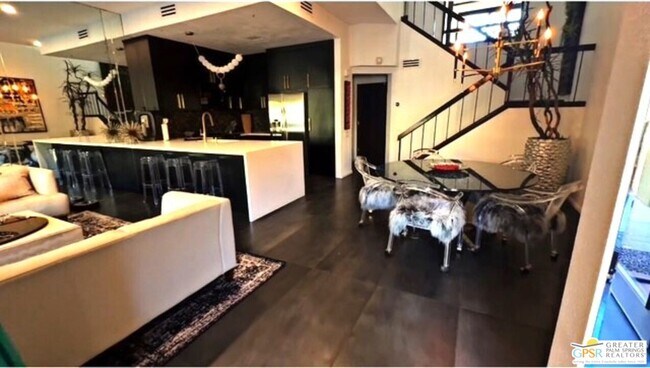 Photo - 73429 Foxtail Ln