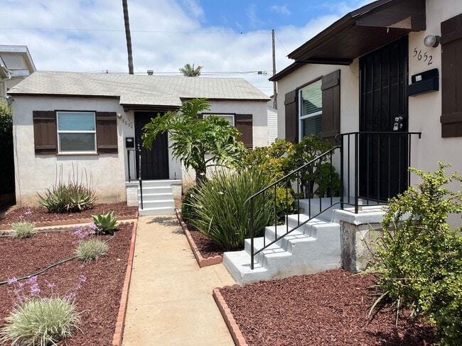 Fashion Valley West, USD -Charming Cottage... - Fashion Valley West, USD -Charming Cottage... Apartment Unit 5652 Riley St