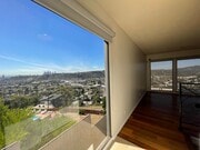 Photo - Gorgeous 5 Bed House - Amazing View!