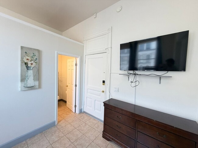 Photo - Furnished Unit for Rent in Historic Downtown Cole Block Building Unit 44