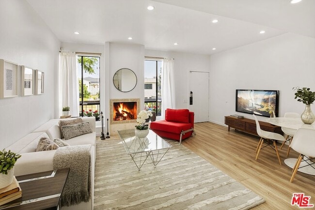 Photo - 1220 Manning Ave Condo Unit 9